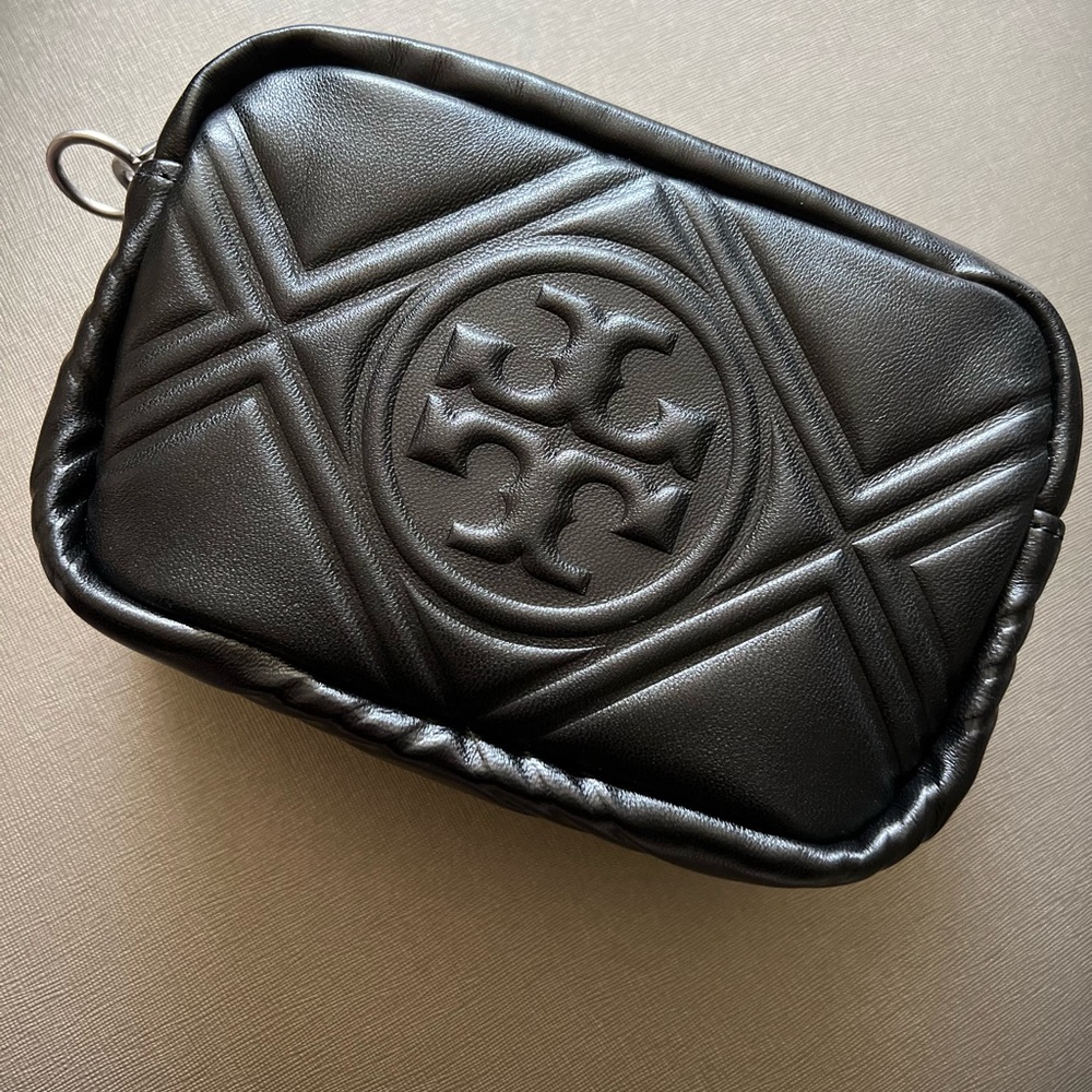 NWT Tory Burch Mini Perry Bombe Crossbody in Black